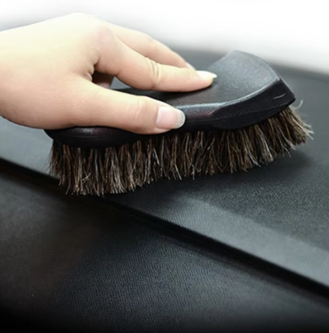 Spazzola in Vera Pelle di Crin - Leather Cleaner Interior recensione e prezzo